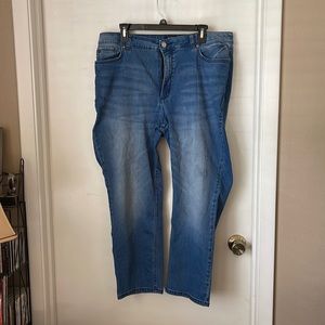 Jones New York Lexington Cuffed Capri Distressed #1